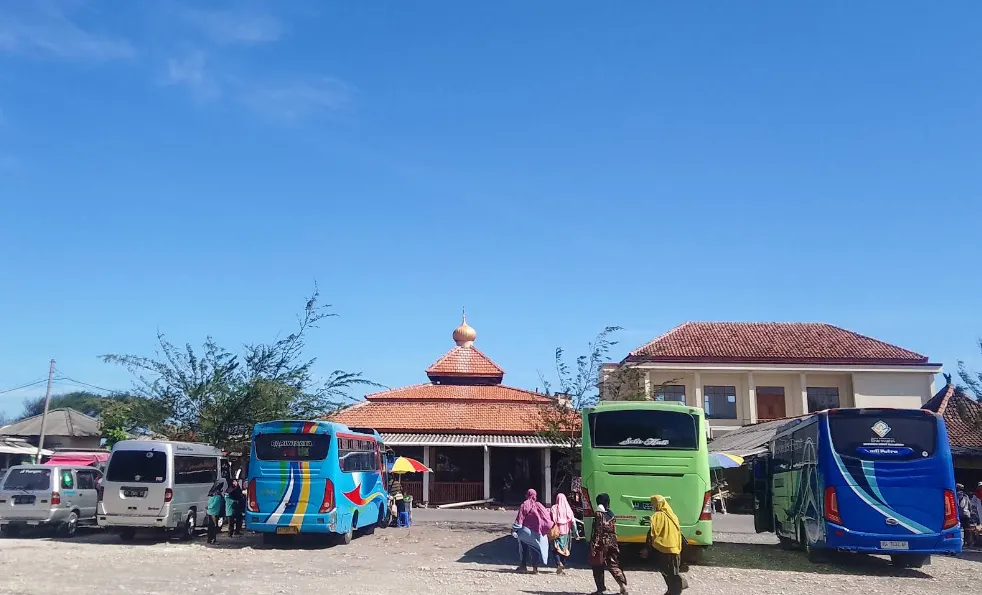 Pantai Depok – wisata Bantul Yogyakarta
